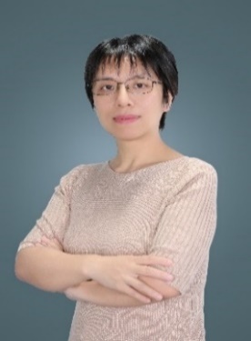 冯英
